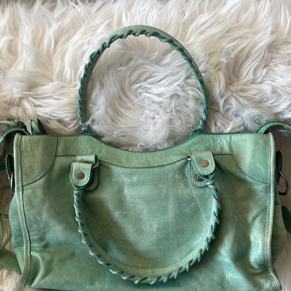 Authentic Balenciaga handbag - Picture 4 of 16